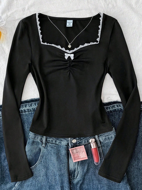 Lace Heartneck Boe Fruched Top