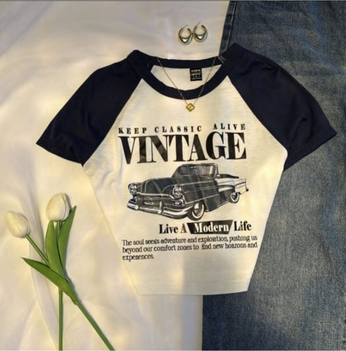 Round Neck Reglan (Vintage) | Ribbed