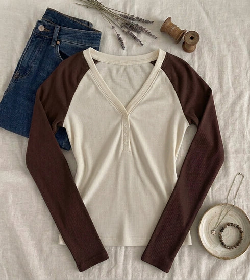 Reglan V-Neck Henley